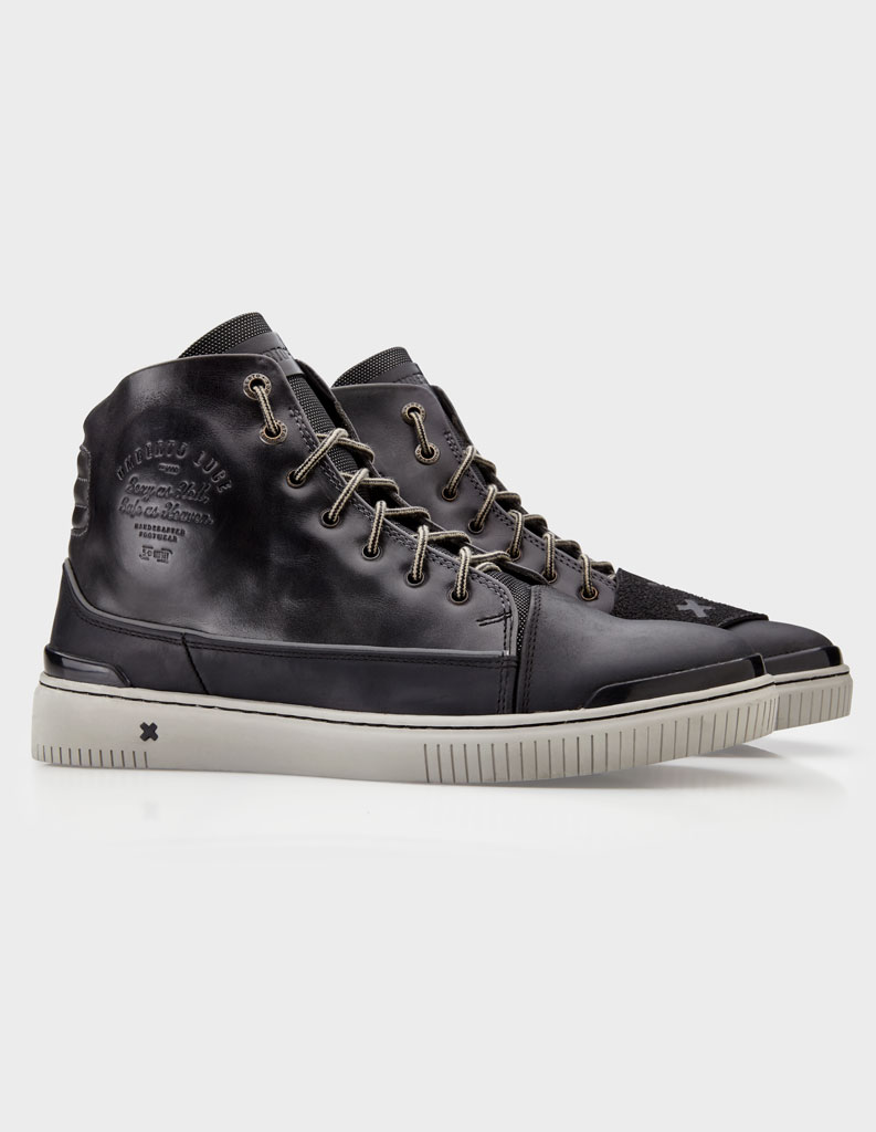 Grako tenis motociclista